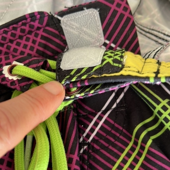 O’Neill Low Rise Plaid Boardshorts Size Small - Picture 10 of 10